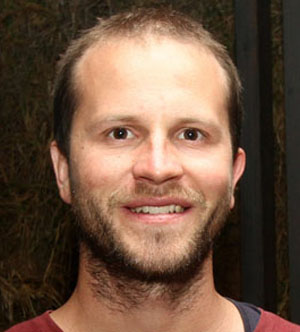 Dr. Ross Shackleton
