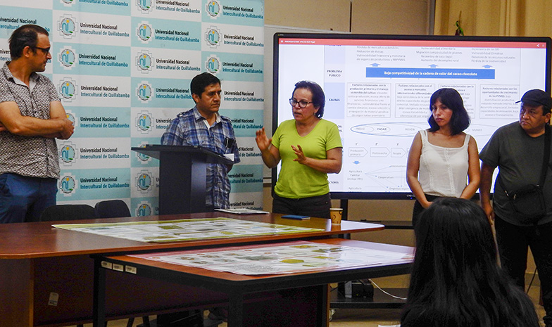 Workshop with different stakeholders in Quillabamba, Peru.